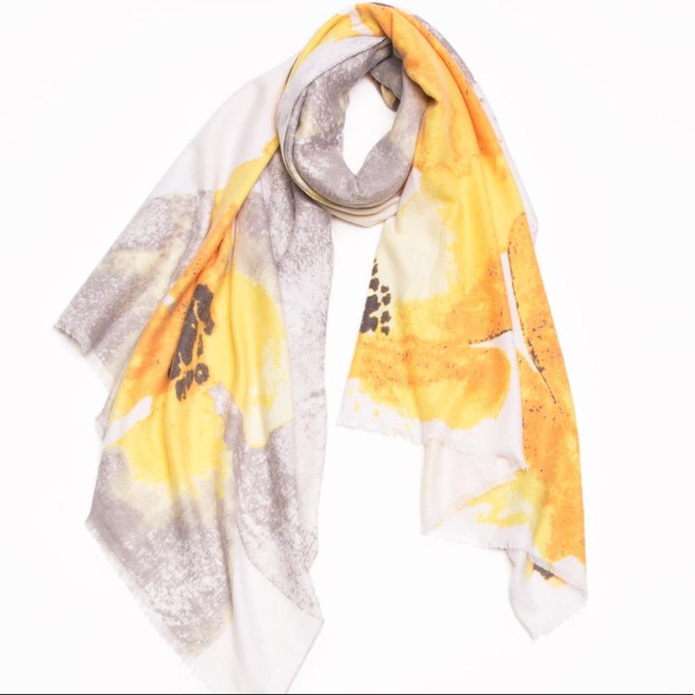 CASHMERE FLORAL WATERCOLOR SCARF
